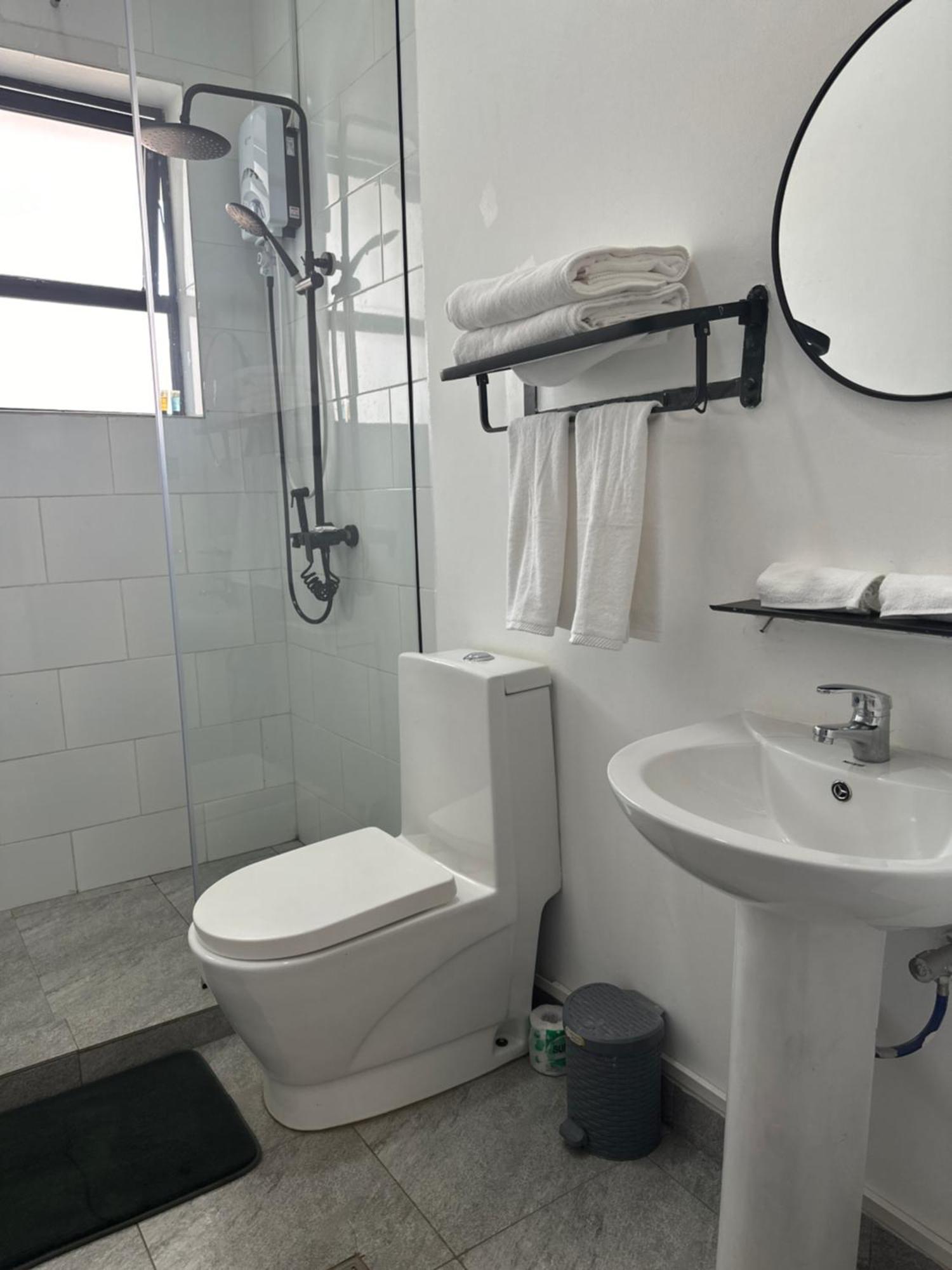 Coalescence Hotel Rwanda คิกาลี ภายนอก รูปภาพ